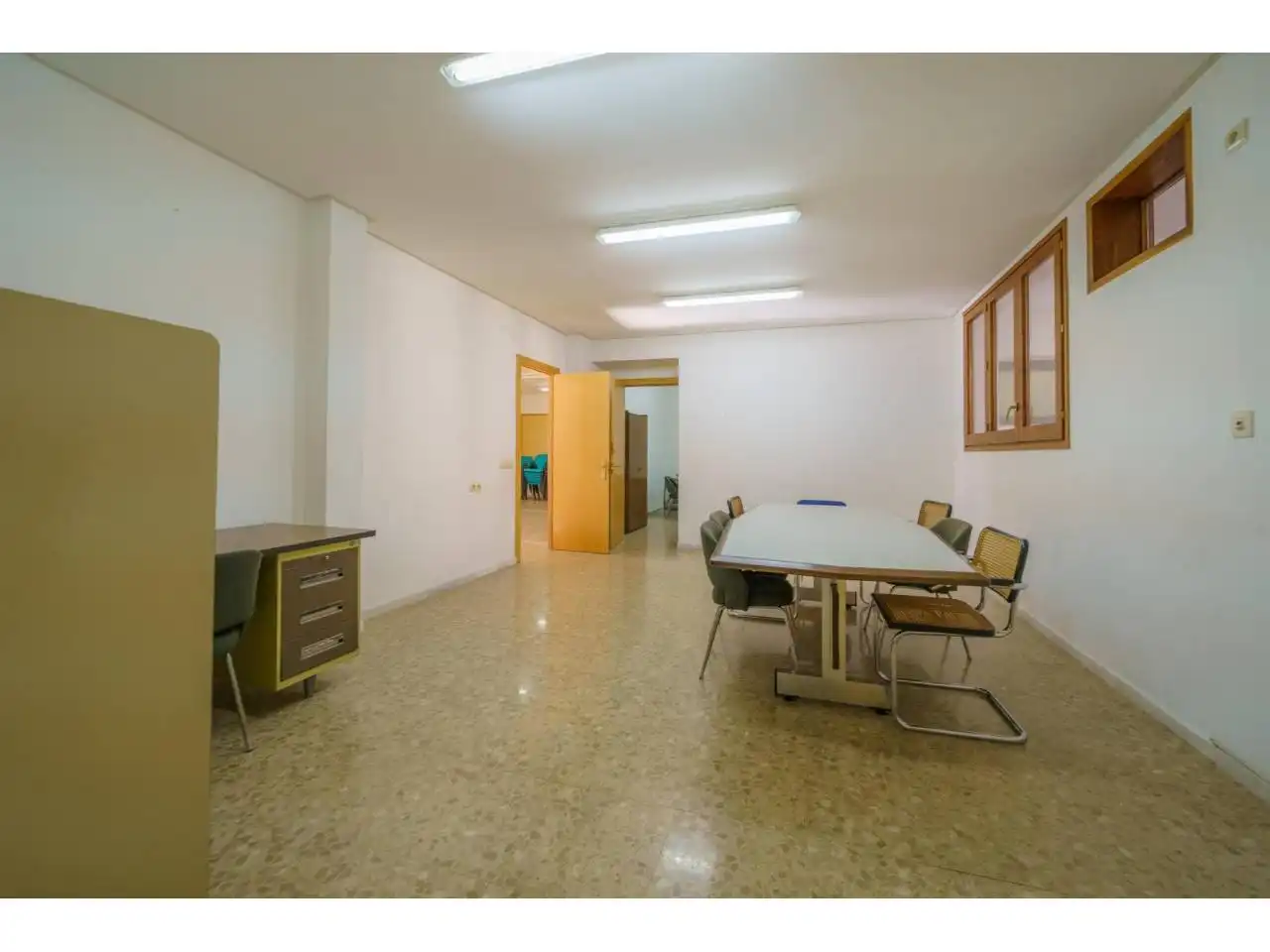 Büro zur Miete in La Bisbal d'Empordà mit Klimaanlage