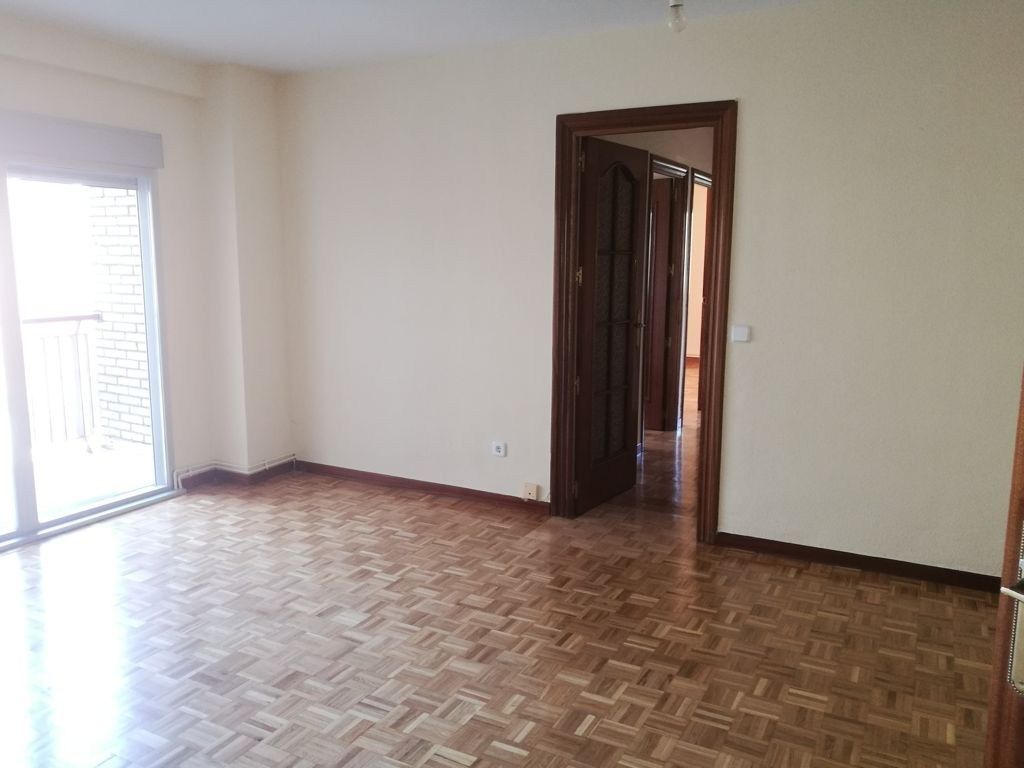 Bedroom of Flat for rent in San Sebastián de los Reyes  with Parquet flooring and Terrace
