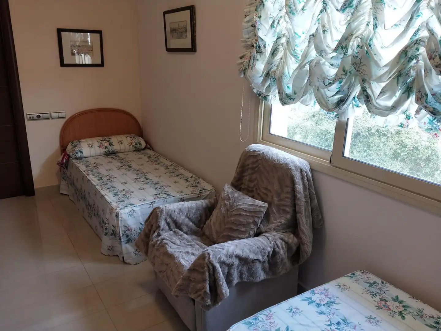 Schlafzimmer von Haus oder Chalet zum Verkauf in Cunit mit Klimaanlage, Heizung und Privatgarten