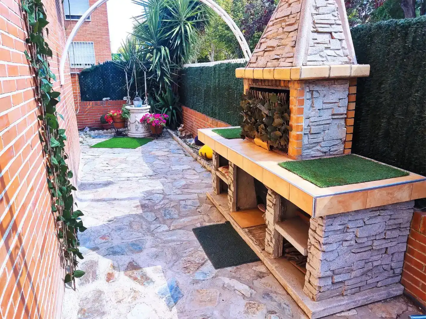 Terrace of Flat for sale in Getafe  with Air Conditioner, Swimming Pool and Balcony