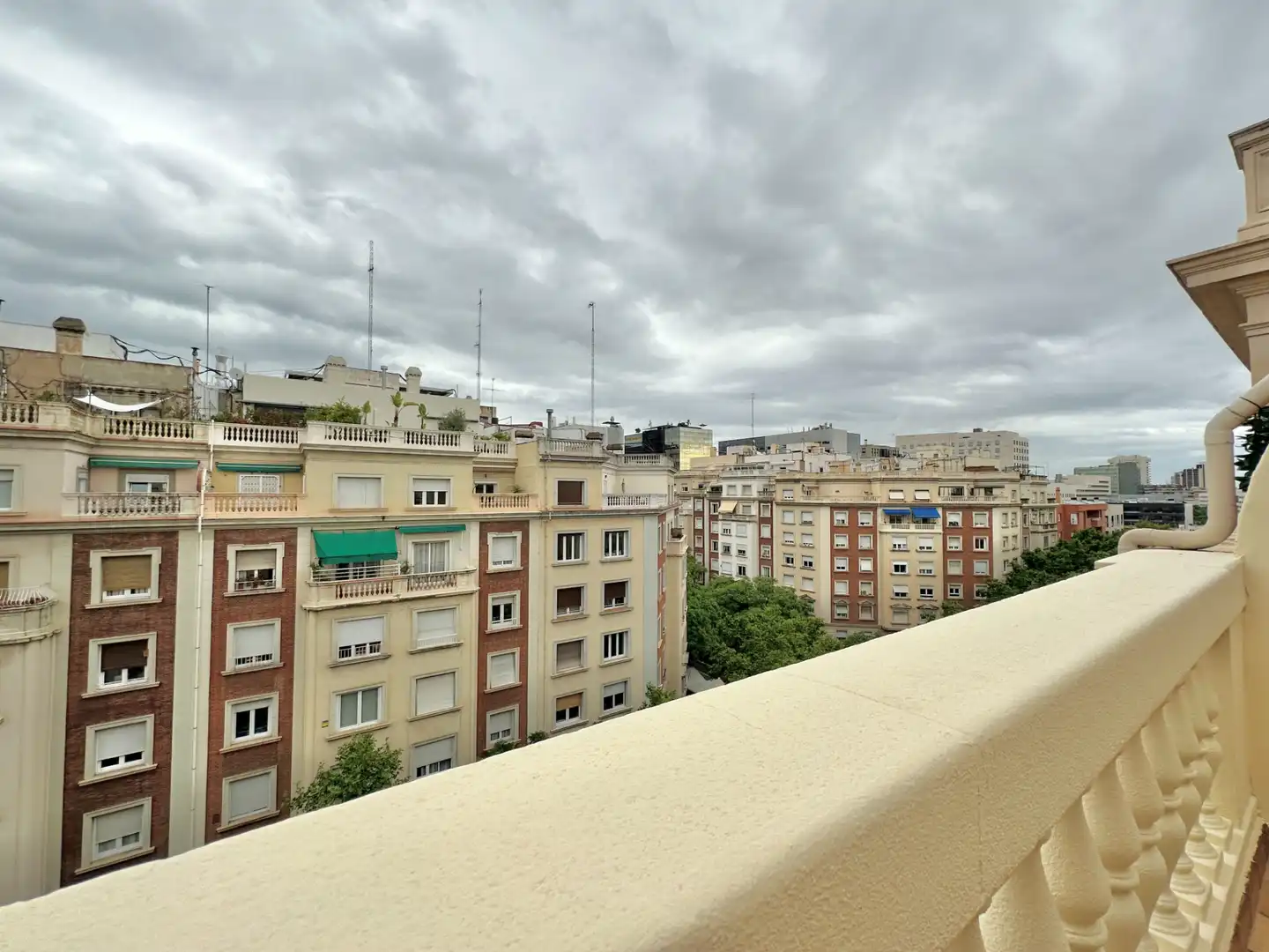 Vista exterior de Ático en venta en Barcelona con Aire acondicionado, Calefacción y Terraza