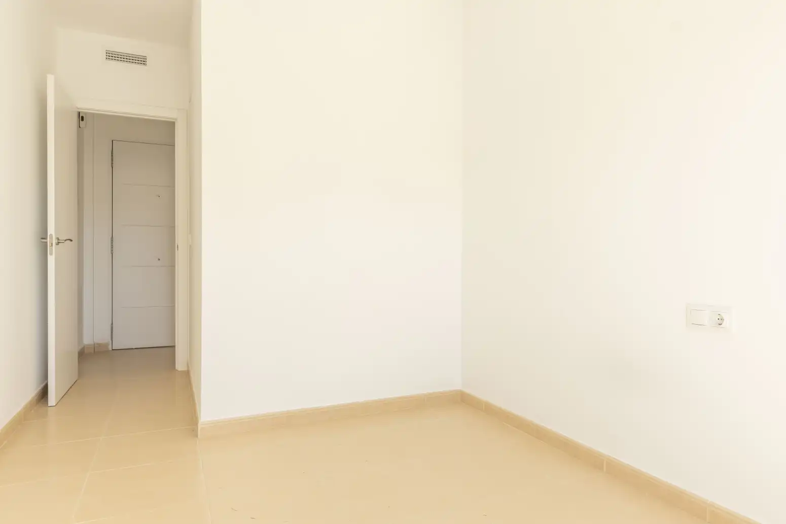 Habitación de Ático en venta en Náquera con Aire acondicionado, Terraza y Trastero