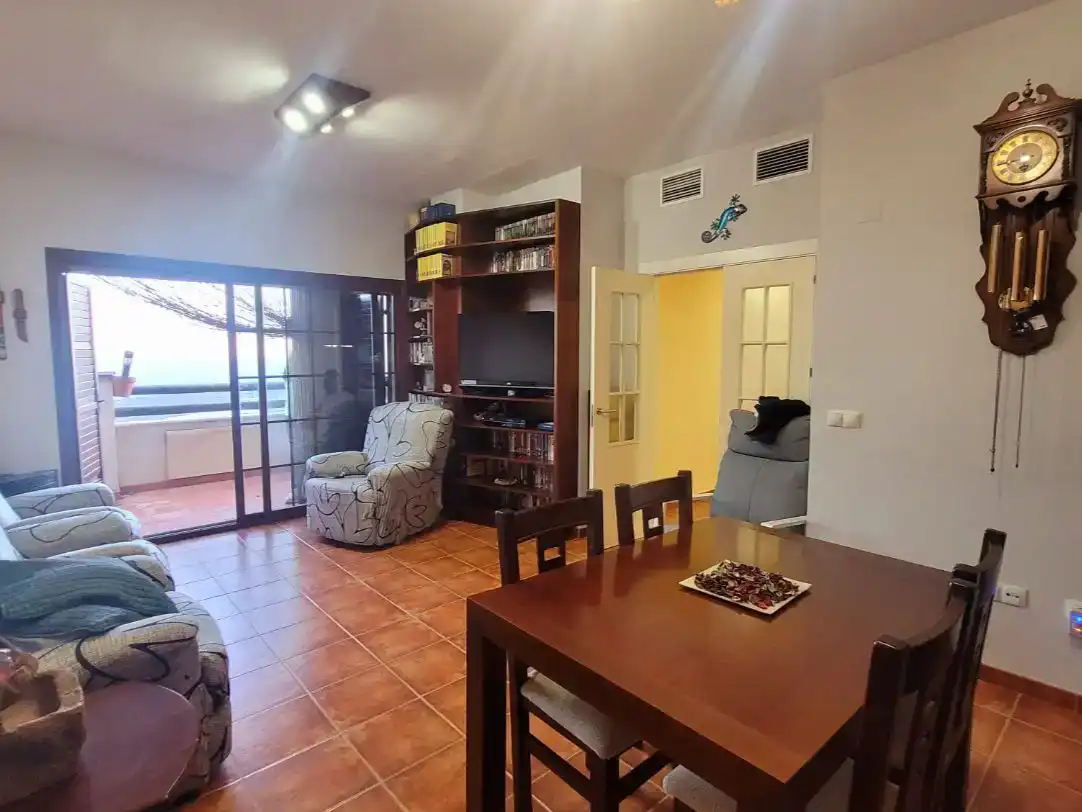 Sala de estar de Piso en venta en Polopos con Aire acondicionado, Piscina y Amueblado