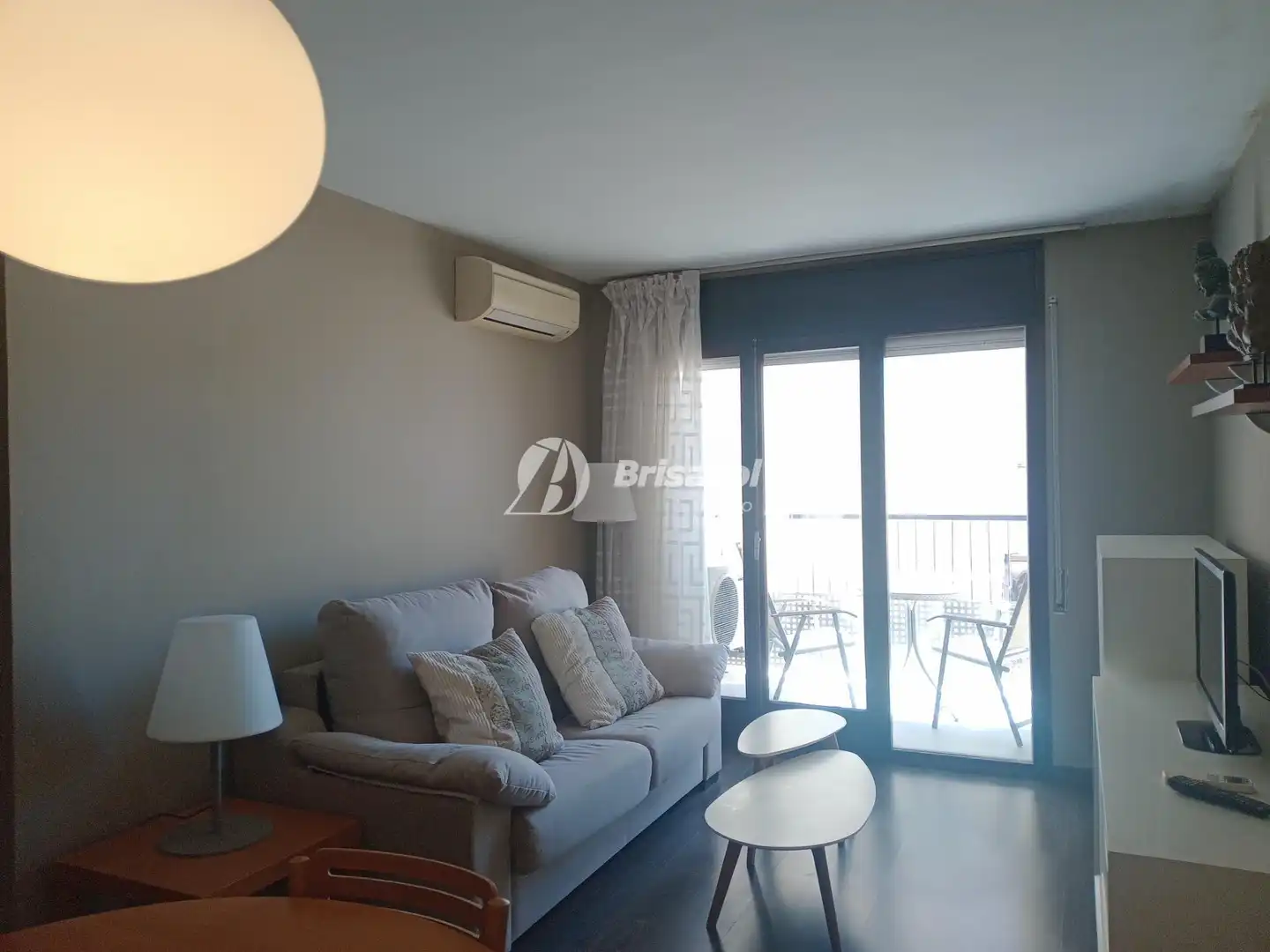 Living room of Apartments for sale in Cambrils  with Air Conditioner, Parquet flooring and Balcony