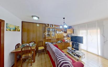 Living room of Flat for sale in  Barcelona Capital  with Air Conditioner, Heating and Balcony