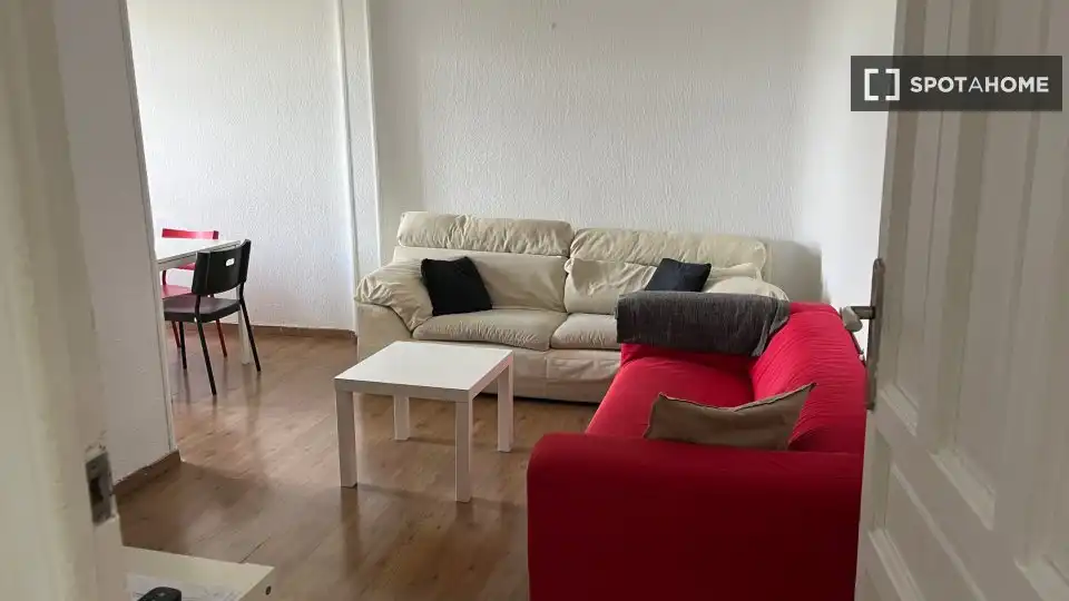 Sala de estar de Piso de alquiler en Madrid con Aire acondicionado, Calefacción y Amueblado