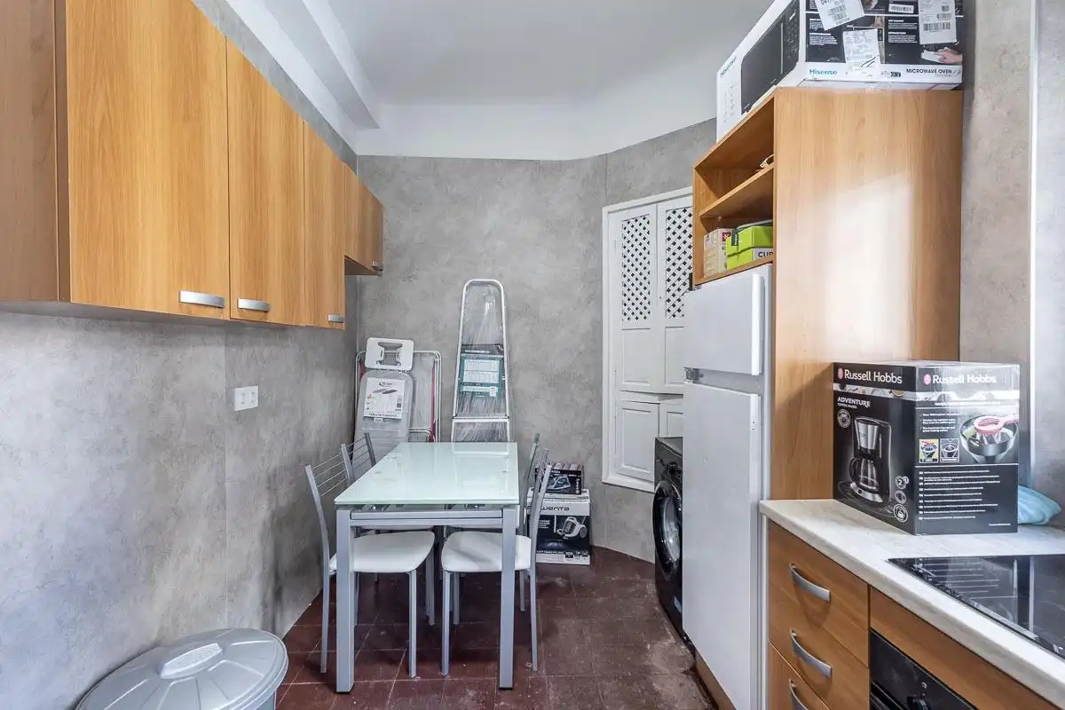Cocina de Piso de alquiler en Granada con Aire acondicionado, Amueblado y Balcón