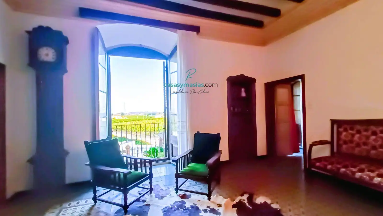 Sala de estar de Finca rústica de alquiler en Font-rubí con Aire acondicionado, Calefacción y Jardín privado