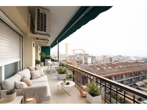 Terrace of Flat for sale in Rubí  with Air Conditioner, Heating and Oven