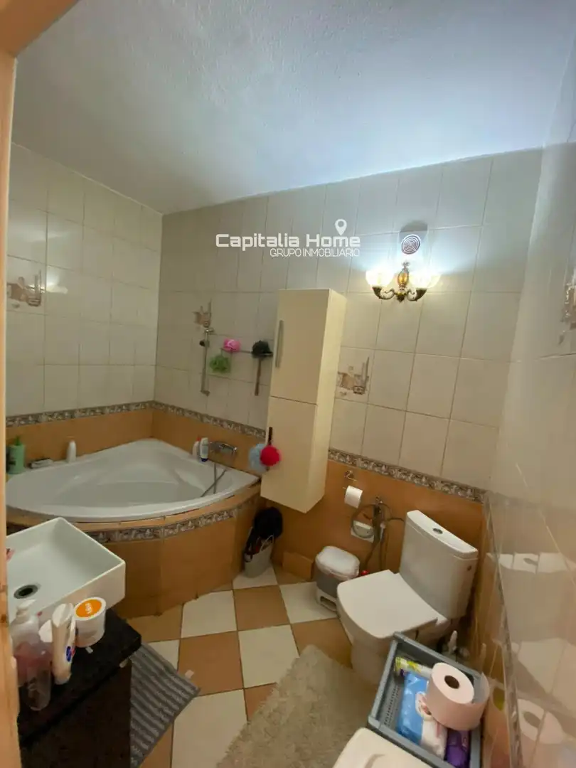 Bany de Casa o xalet en venda en L'Alfàs del Pi amb Aire condicionat, Terrassa i Traster