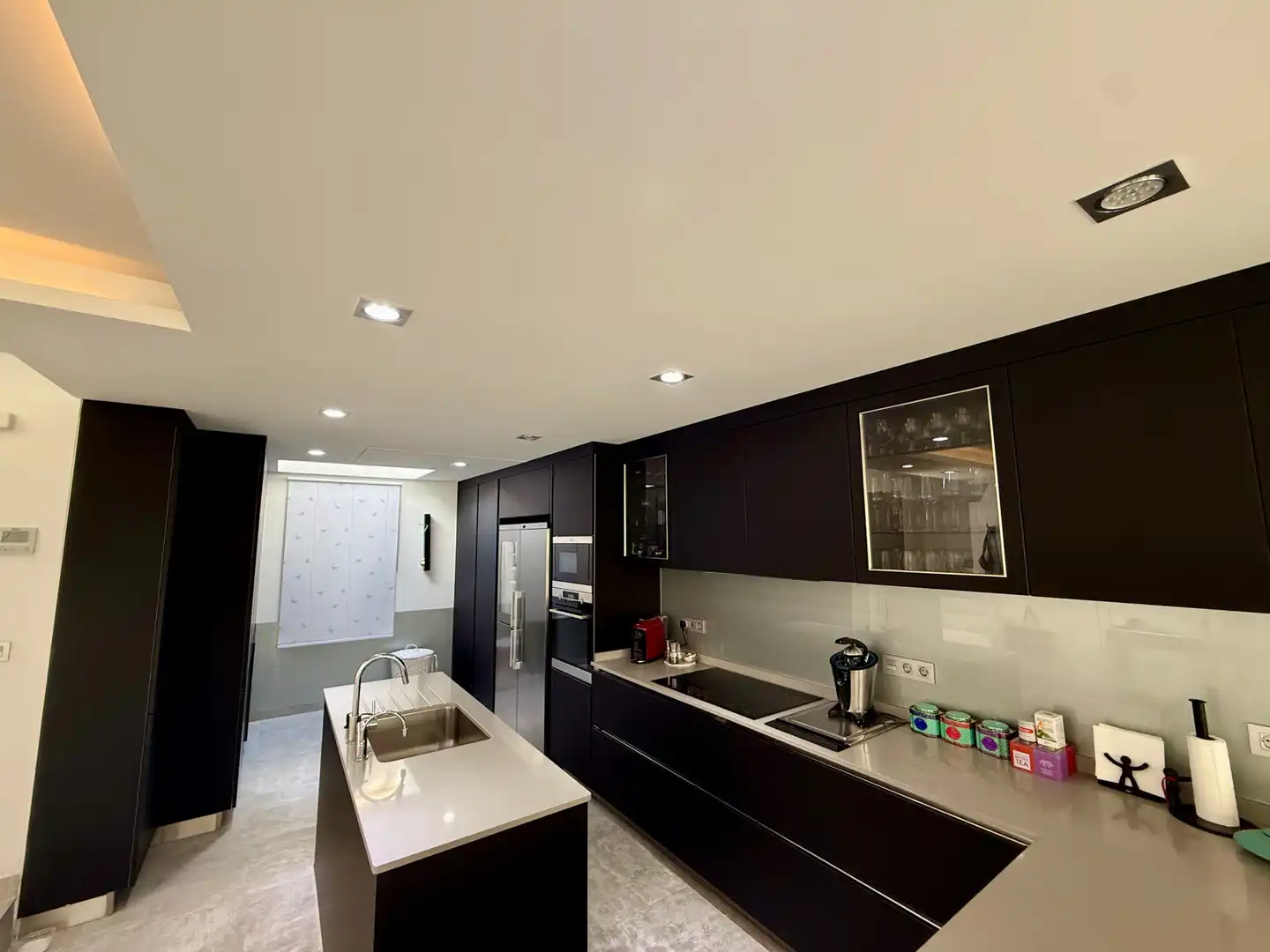 Cocina de Casa adosada de alquiler en Marbella con Calefacción, Piscina y Amueblado