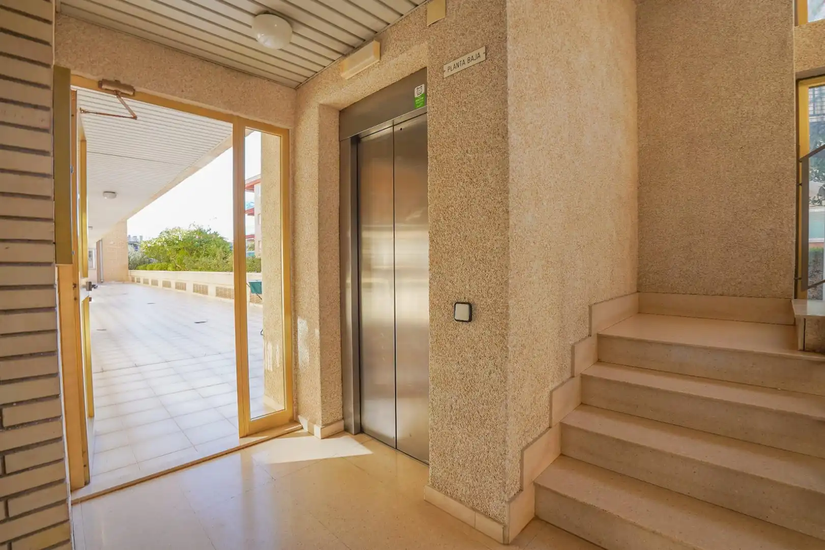 Flat for sale in Cambrils  with Private garden, Terrace and Balcony