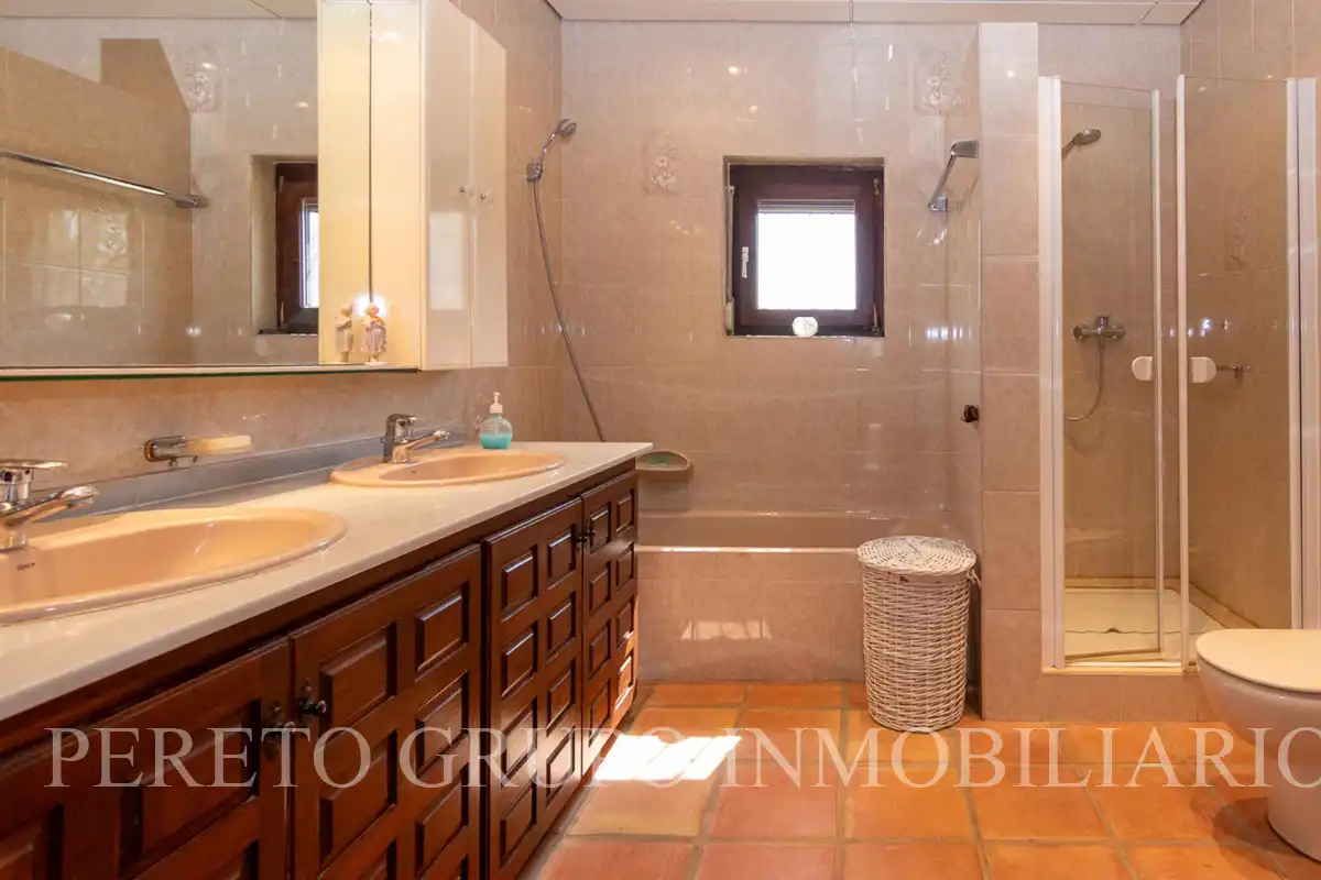 Detached house with pool for sale in El Montgó, imagen 18
