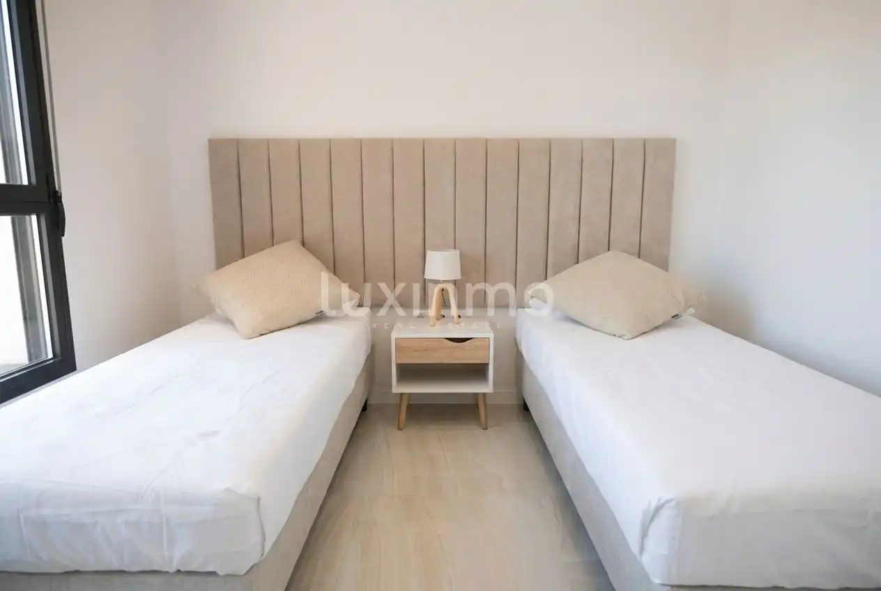 Bedroom of Flat for sale in Benidorm  with Air Conditioner, Heating and Private garden