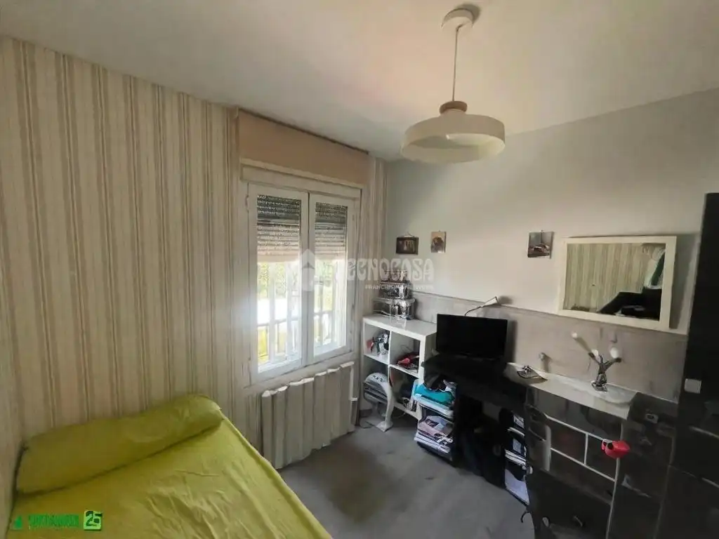 Habitación de Casa adosada en venta en Miguelturra con Aire acondicionado, Calefacción y Piscina comunitaria