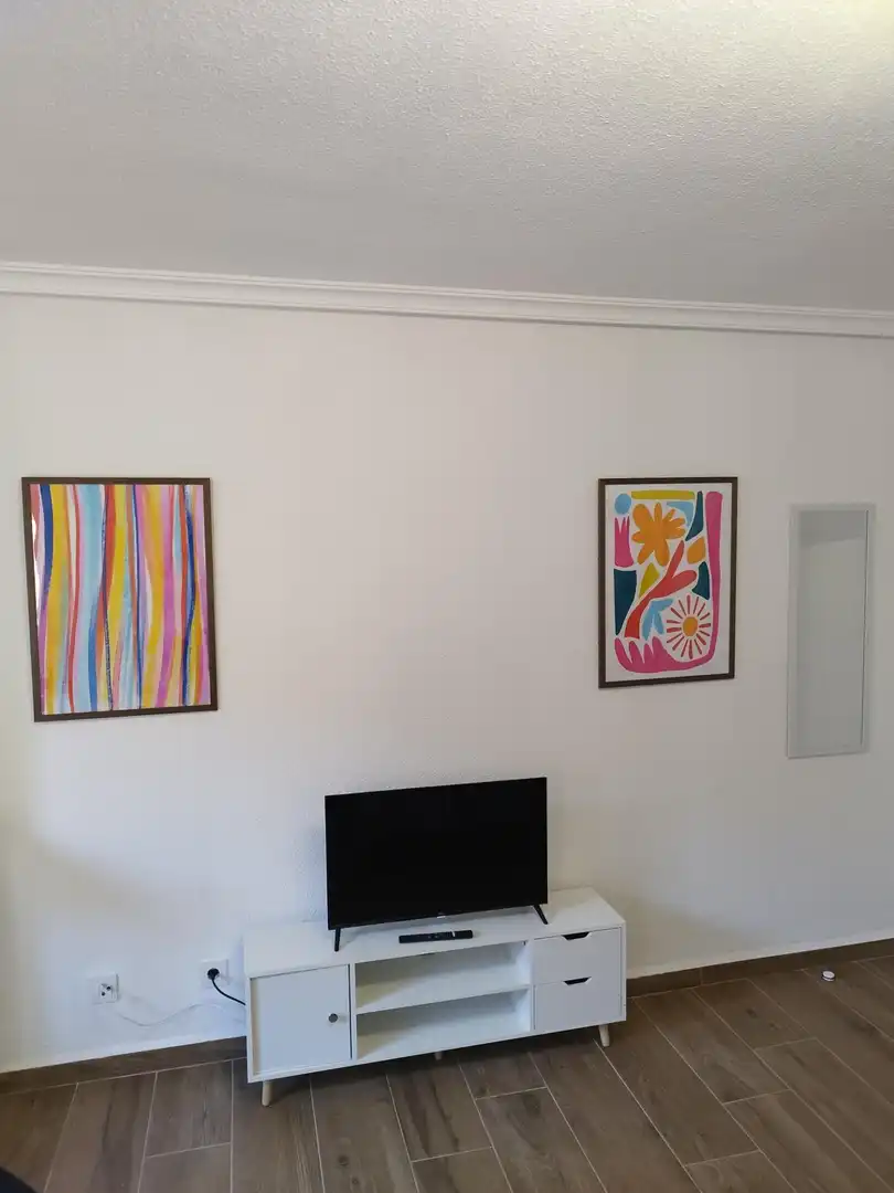 Room in Calle de las Milicias, 4, Santo Tomás