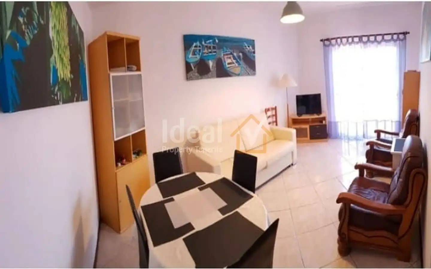 Sala d'estar de Casa o xalet en venda en Arona amb Jardí privat, Terrassa i Moblat