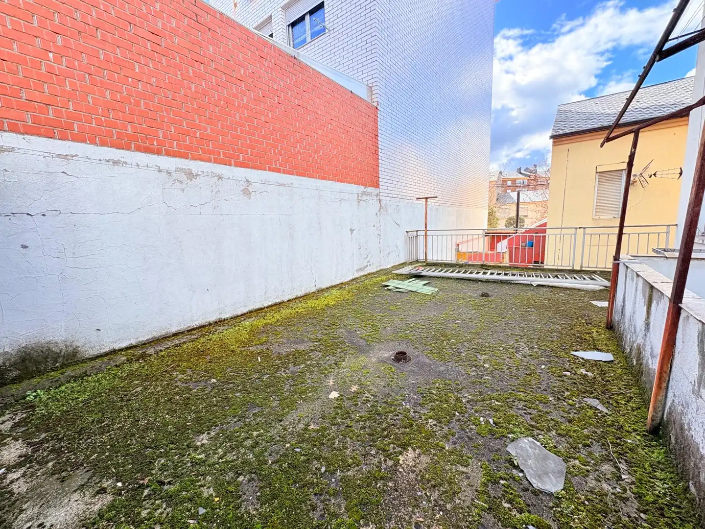 Terraza de Edificio en venta en Ponferrada