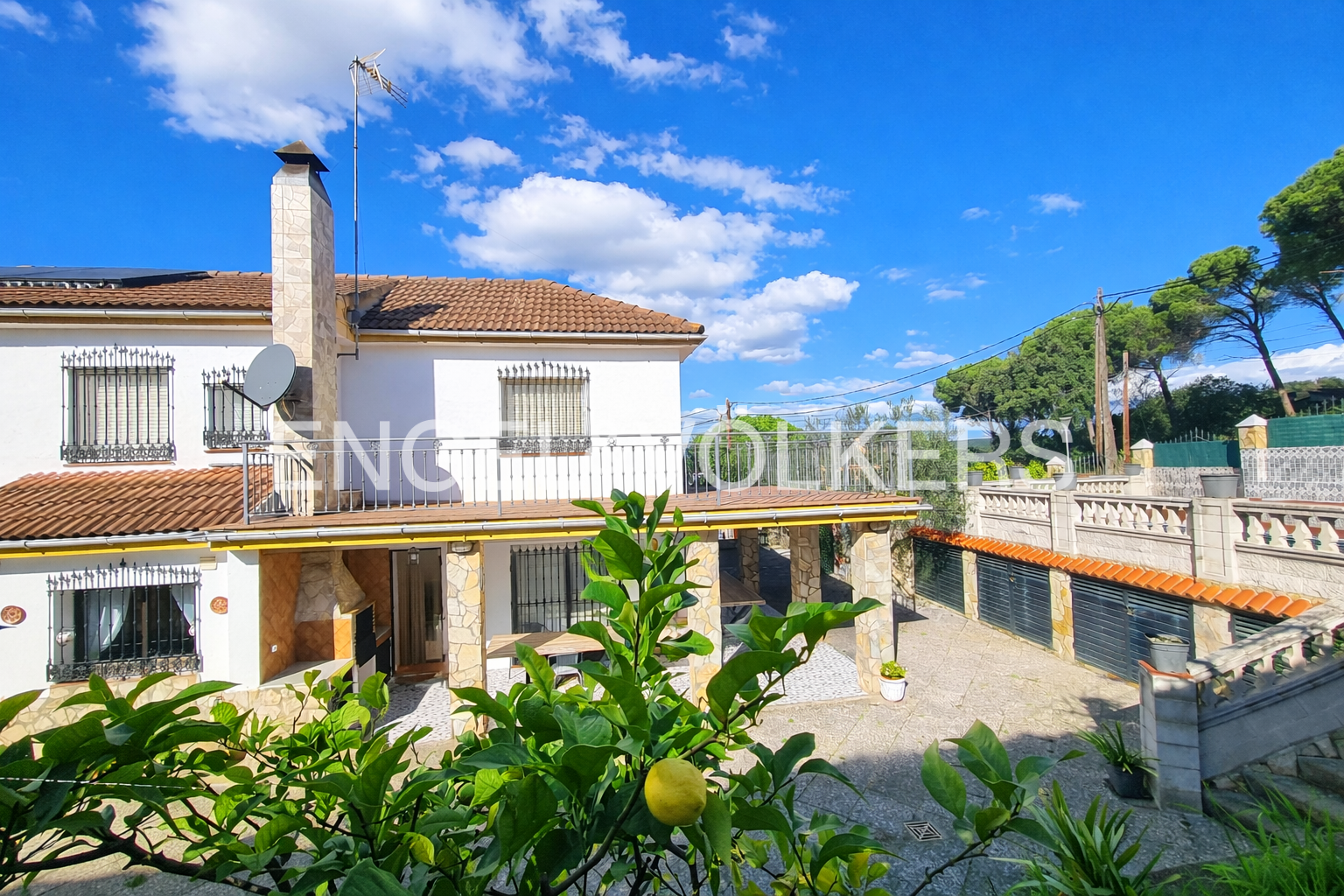 Vista exterior de Casa o chalet en venta en Tordera con Calefacción, Jardín privado y Terraza