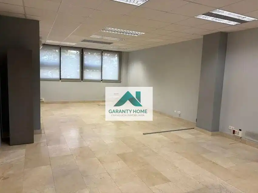 Büro zum Verkauf in Parquesol