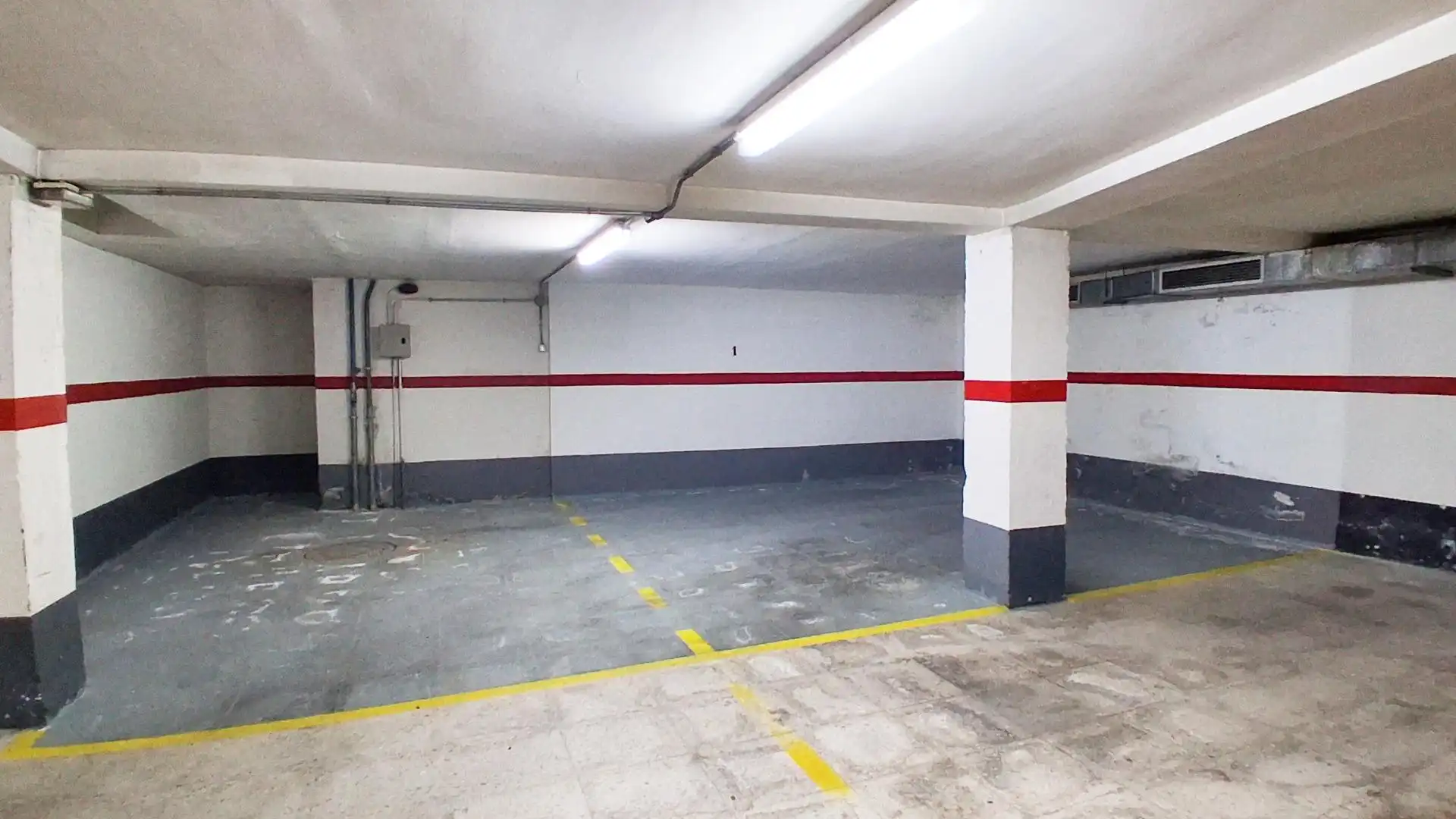 Parking of Houses for rent in Centro