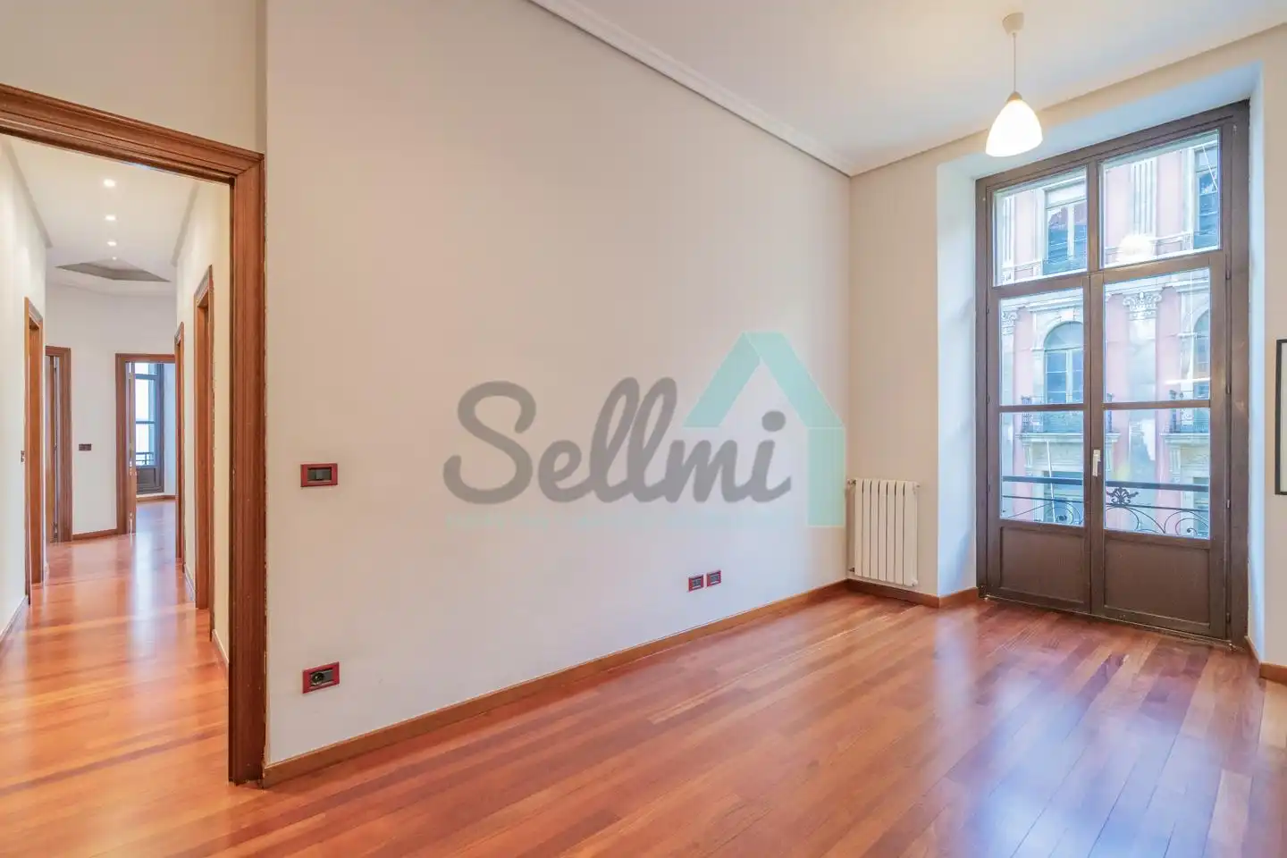 Schlafzimmer von Büro zur Miete in Oviedo  mit Heizung