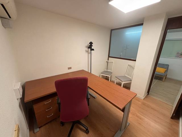 Oficina en Alquiler en Avenida Francisco la Roche, 41 en Toscal