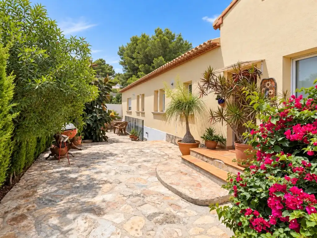 Casa con piscina en venta en Cap Martí - El Tossalet - Pinomar, imagen 11
