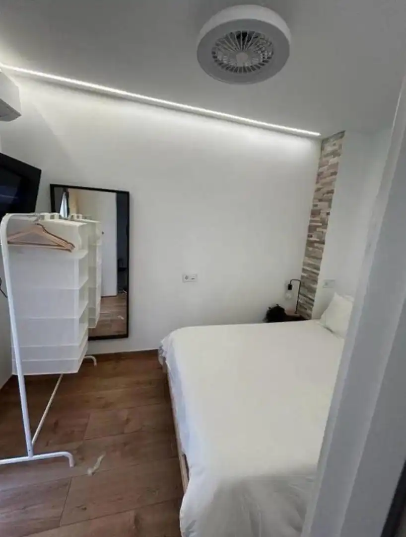 Habitación de Edificio en venta en Benidorm