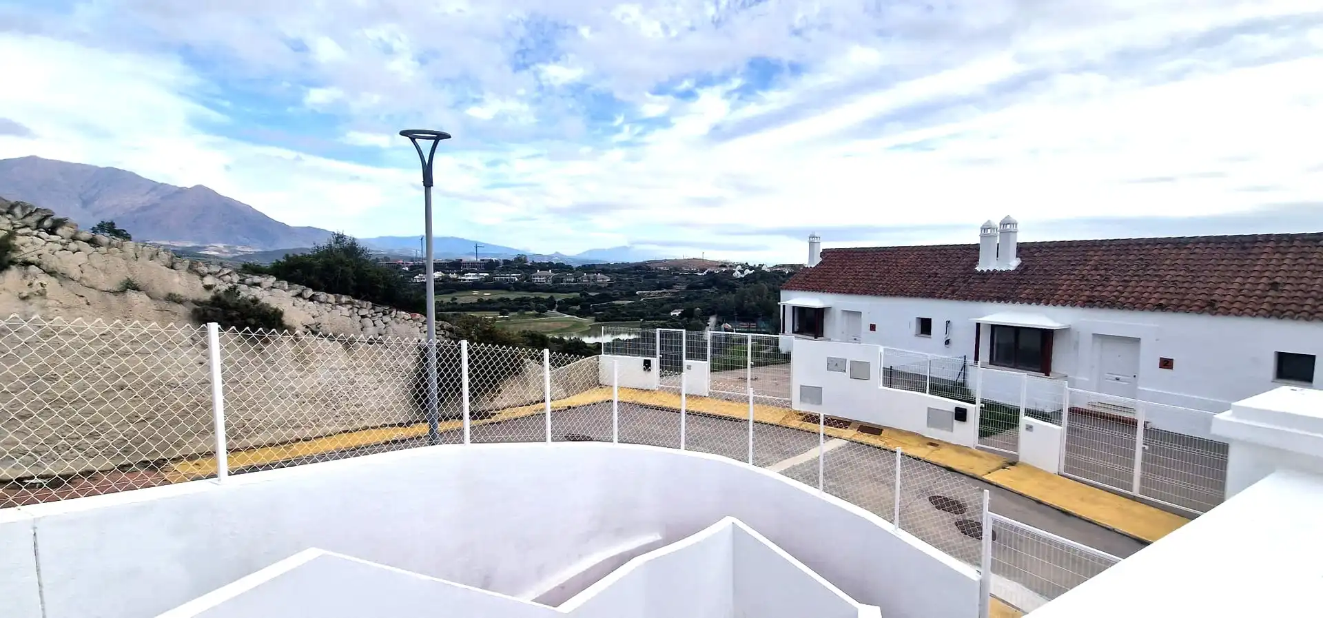 Adossat amb jardí en venda a Doña Julia, imagen 68