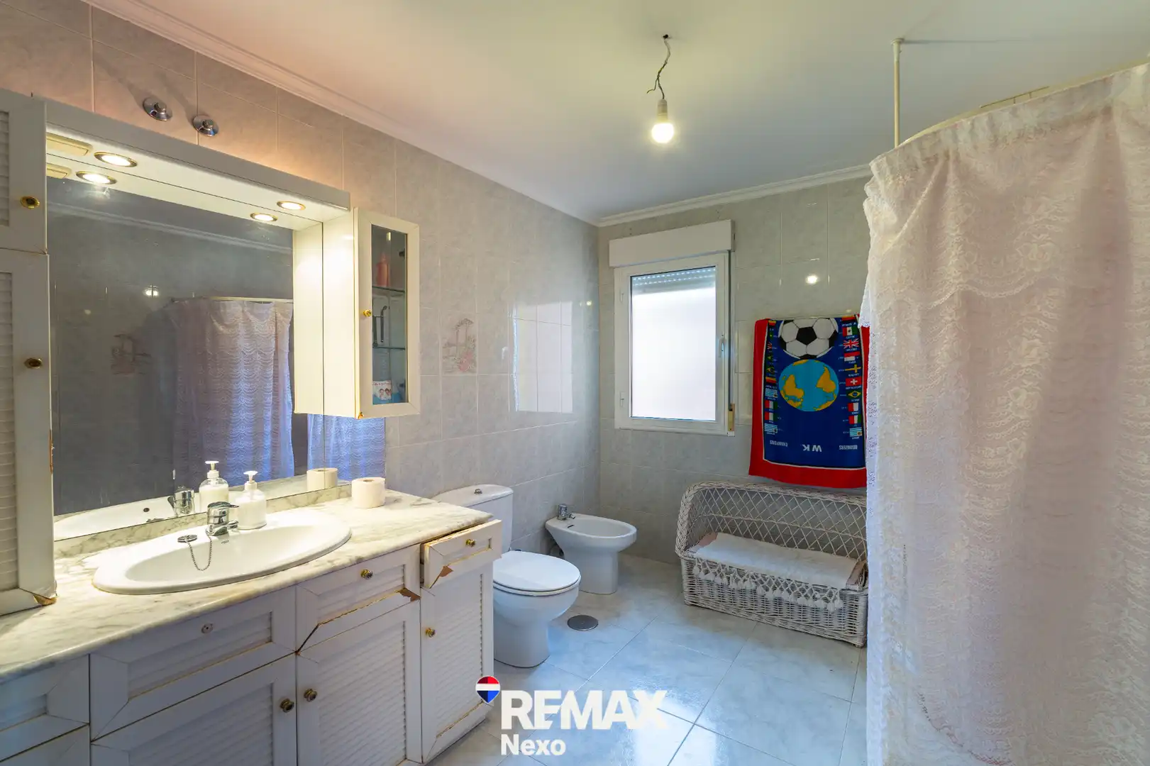 Bathroom of Flat for sale in Matapozuelos  with Heating, Furnished and Oven