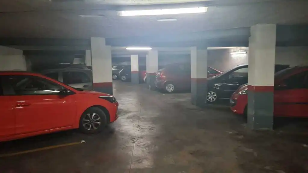 Einzelparkplatz zum Verkauf in Perez Galdos, imagen 3
