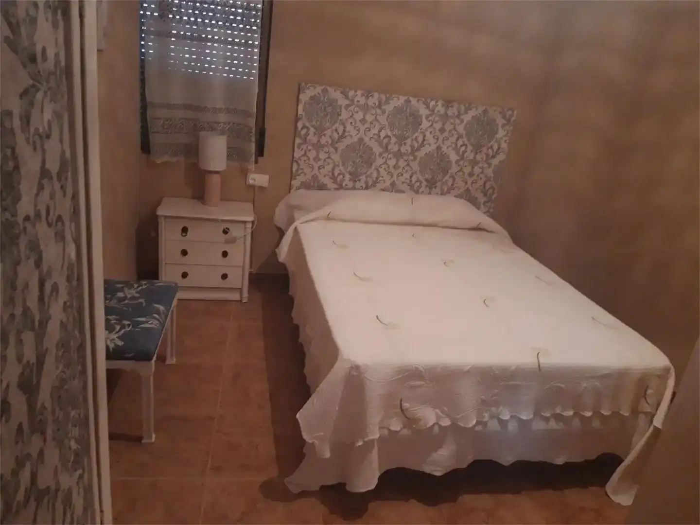 Schlafzimmer von Erdgeschoss zur Miete in Mata de Alcántara