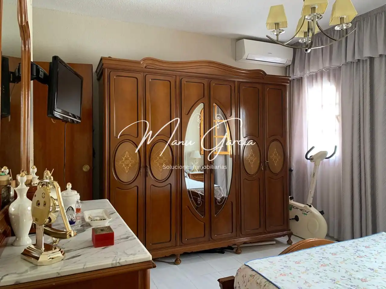 Bedroom of Flat for sale in Lucena  with Air Conditioner, Heating and Balcony