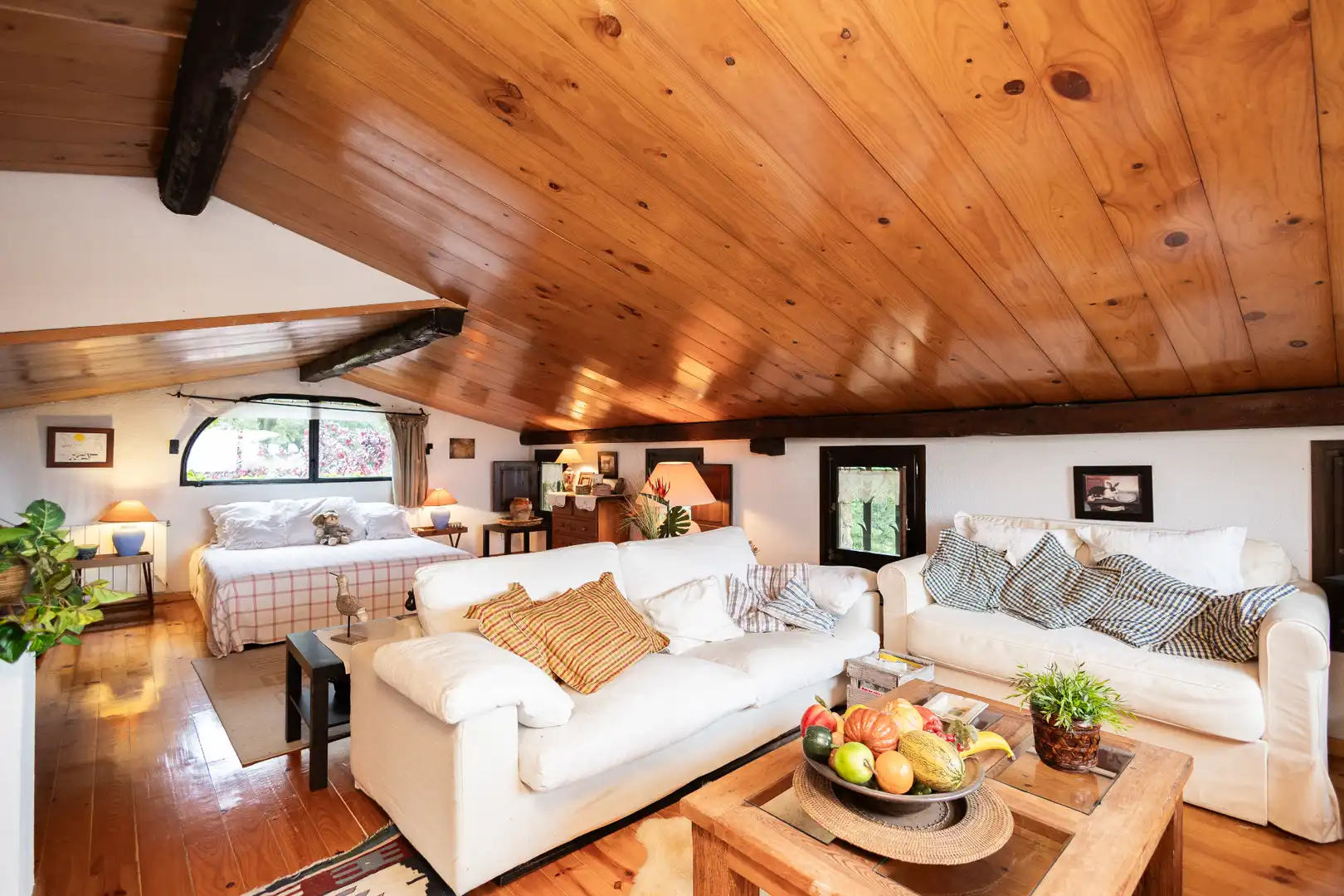 Sala de estar de Finca rústica en venta en L'Esquirol con Calefacción, Jardín privado y Terraza