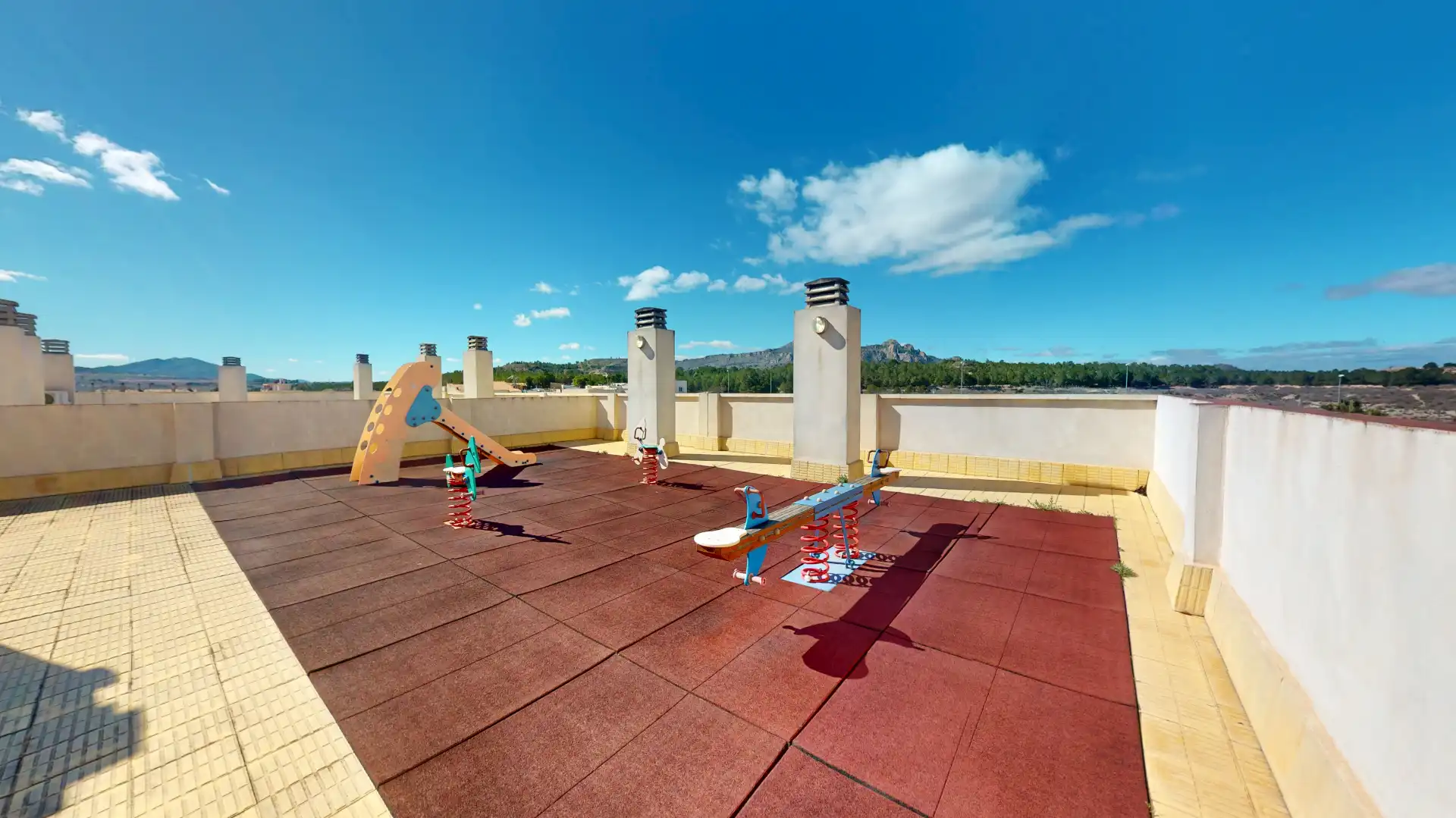 Terrassa de Pis en venda en Sax amb Traster, Moblat i Piscina comunitària