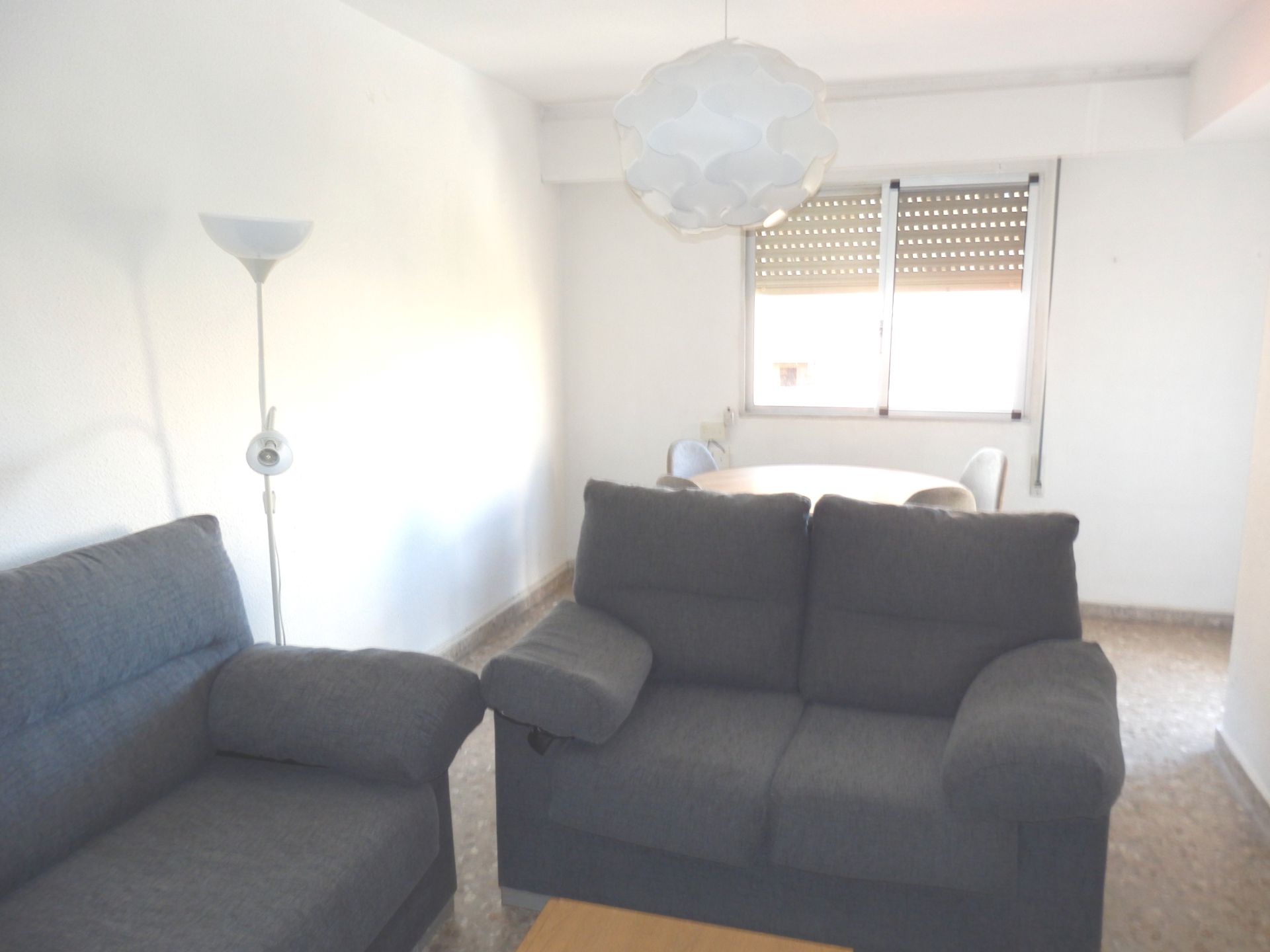 Living room of Flat to rent in  Valencia Capital  with Furnished, Oven and Washing machine