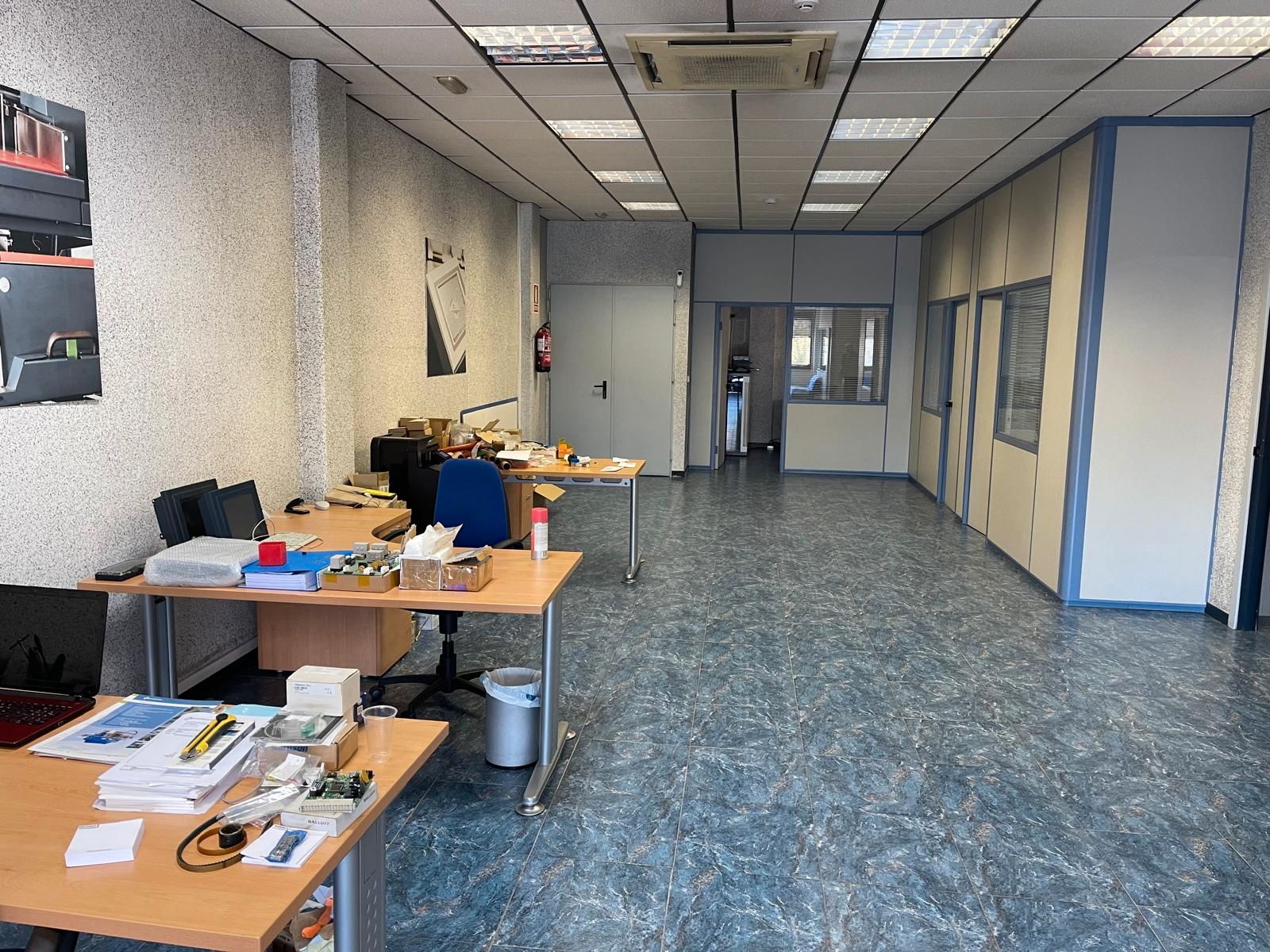 Nau industrial en venda en  Madrid Capital amb Calefacció i Alarma