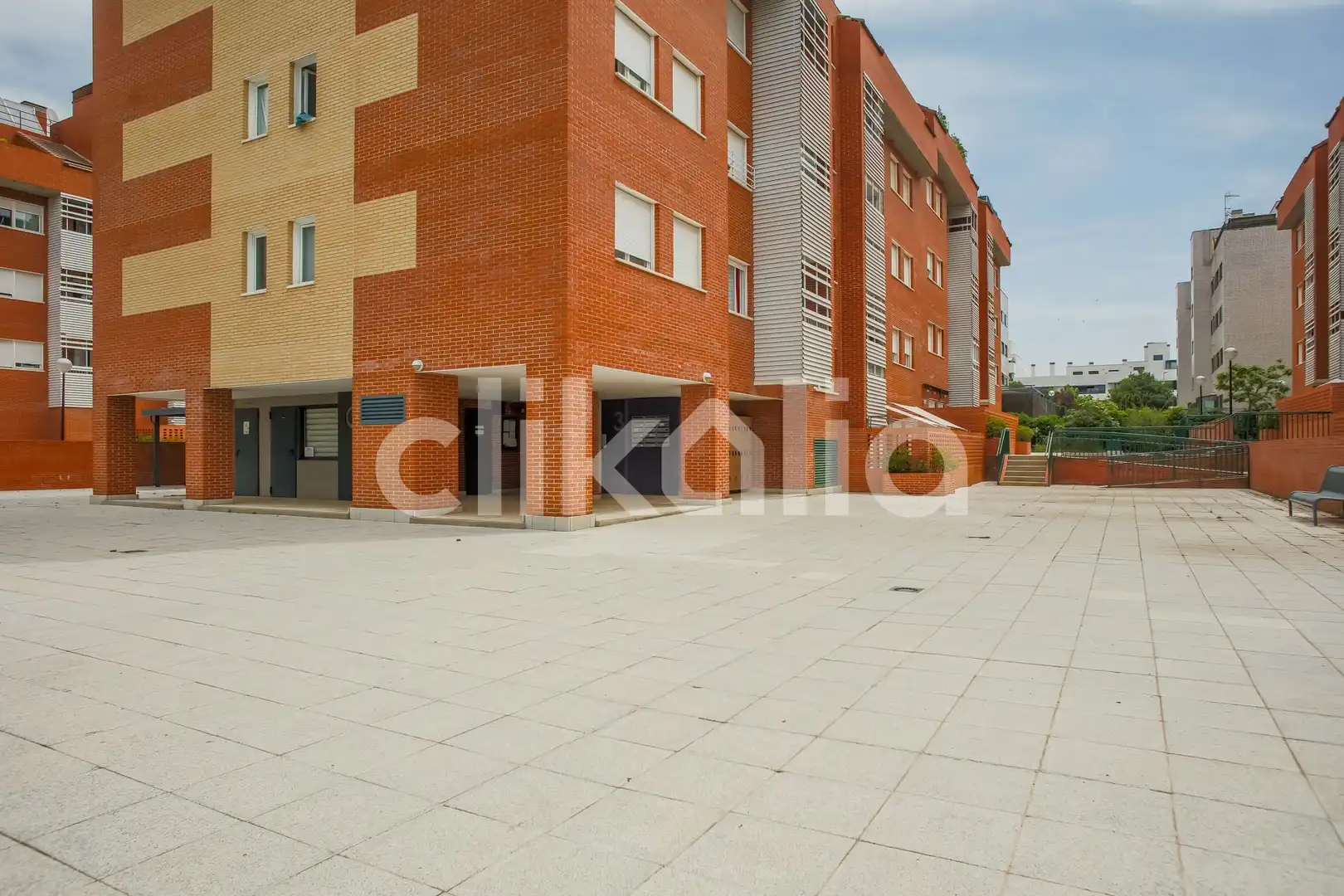 Vista exterior de Pis en venda en Colmenar Viejo amb Calefacció, Traster i Piscina