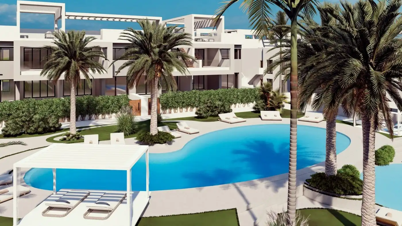 Bungalow con piscina en venta en Los Balcones - Los Altos, imagen 10