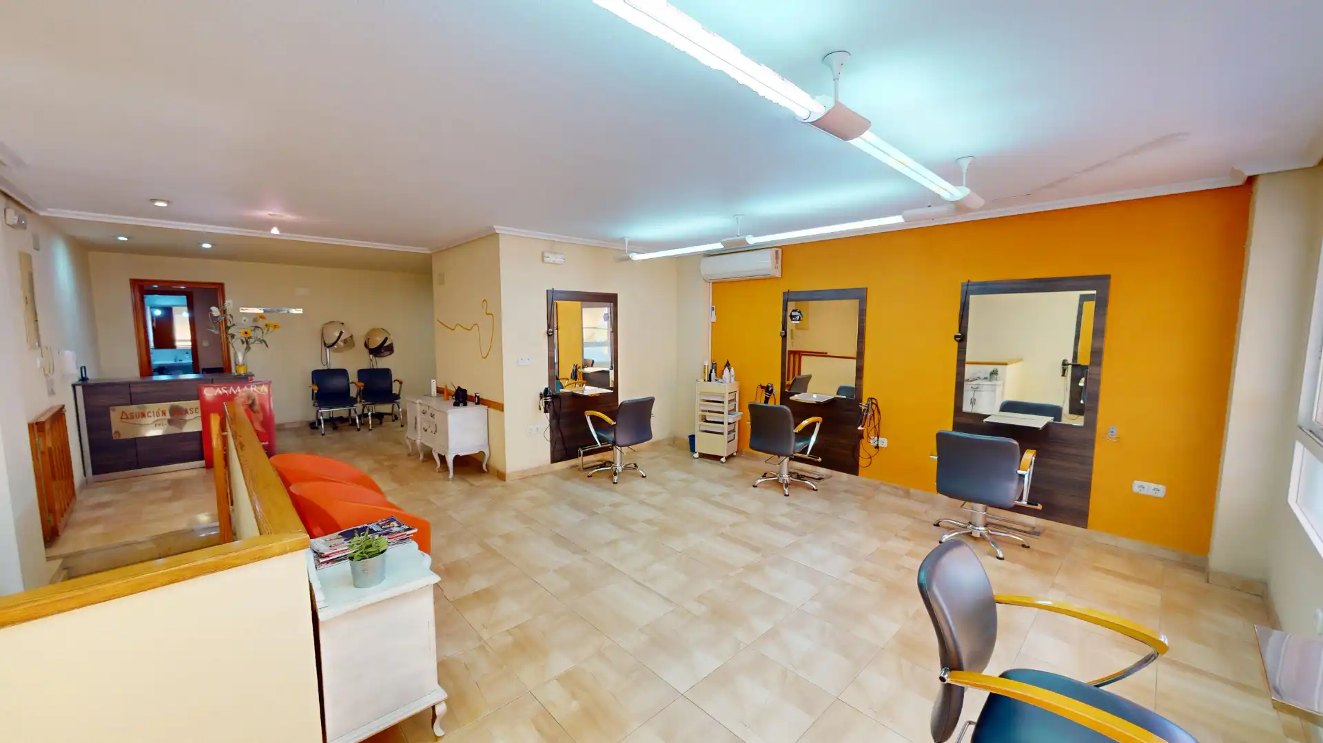 Local en venta en Elche / Elx con Aire acondicionado y Amueblado