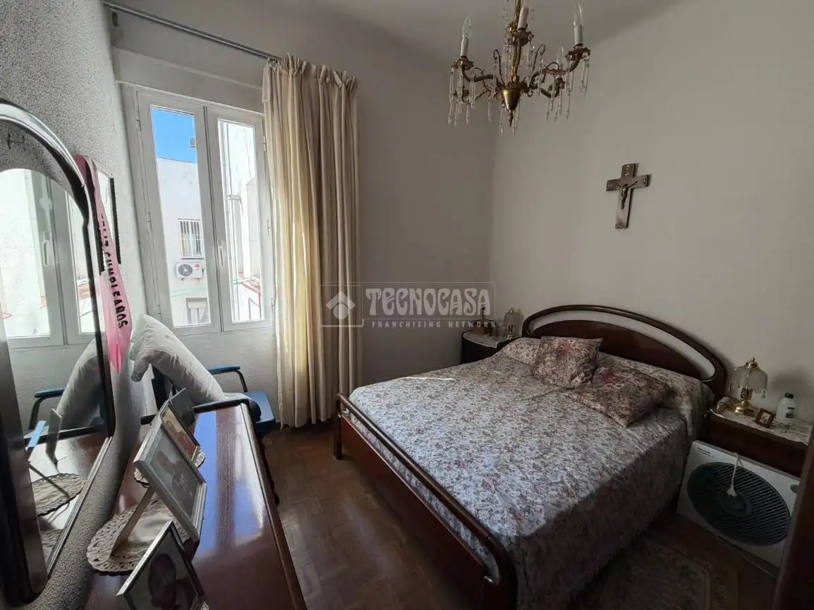 Habitación de Piso en venta en Madrid con Calefacción y Terraza