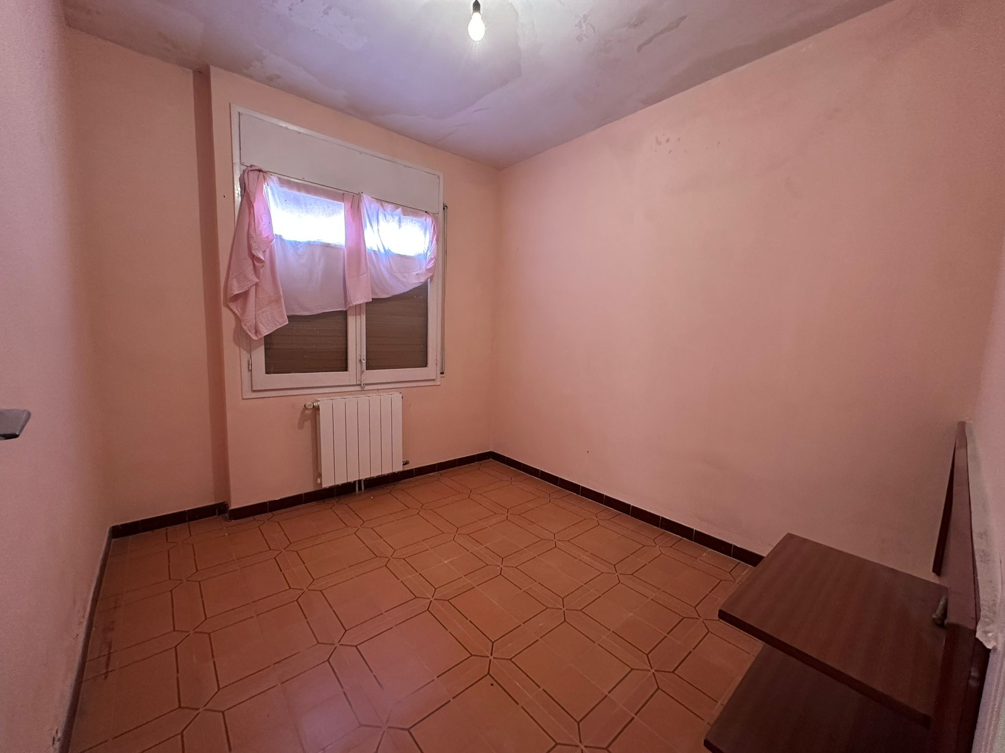 Dormitori de Casa o xalet en venda en La Bisbal del Penedès amb Terrassa, Traster i Piscina