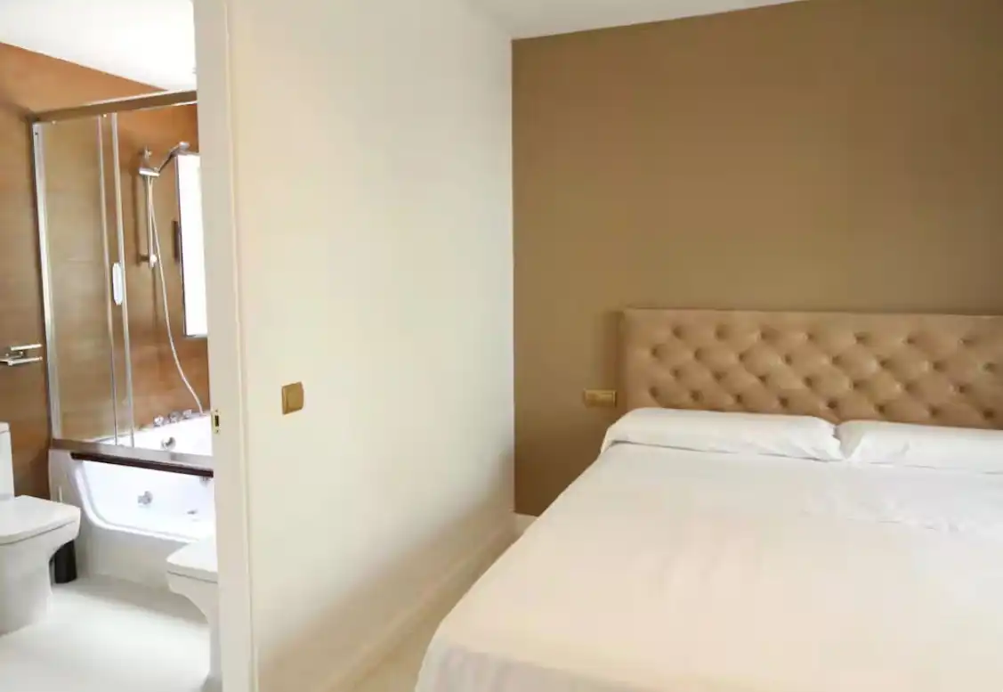 Habitación de Casa o chalet en venta en Sant Pere de Ribes con Aire acondicionado, Calefacción y Jardín privado