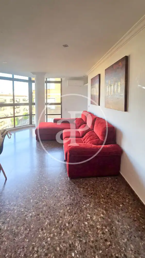 Sala de estar de Ático en venta en Picassent con Aire acondicionado, Calefacción y Jardín privado
