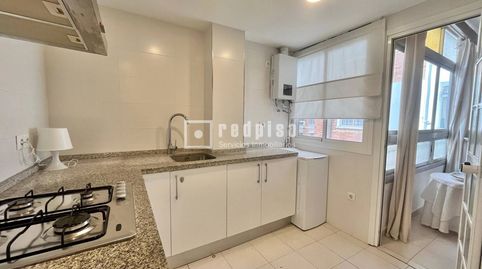 Foto 2 de Piso en venta en Nuestra Señora de Los Clarines, Parque Victoria Eugenia, Málaga Capital