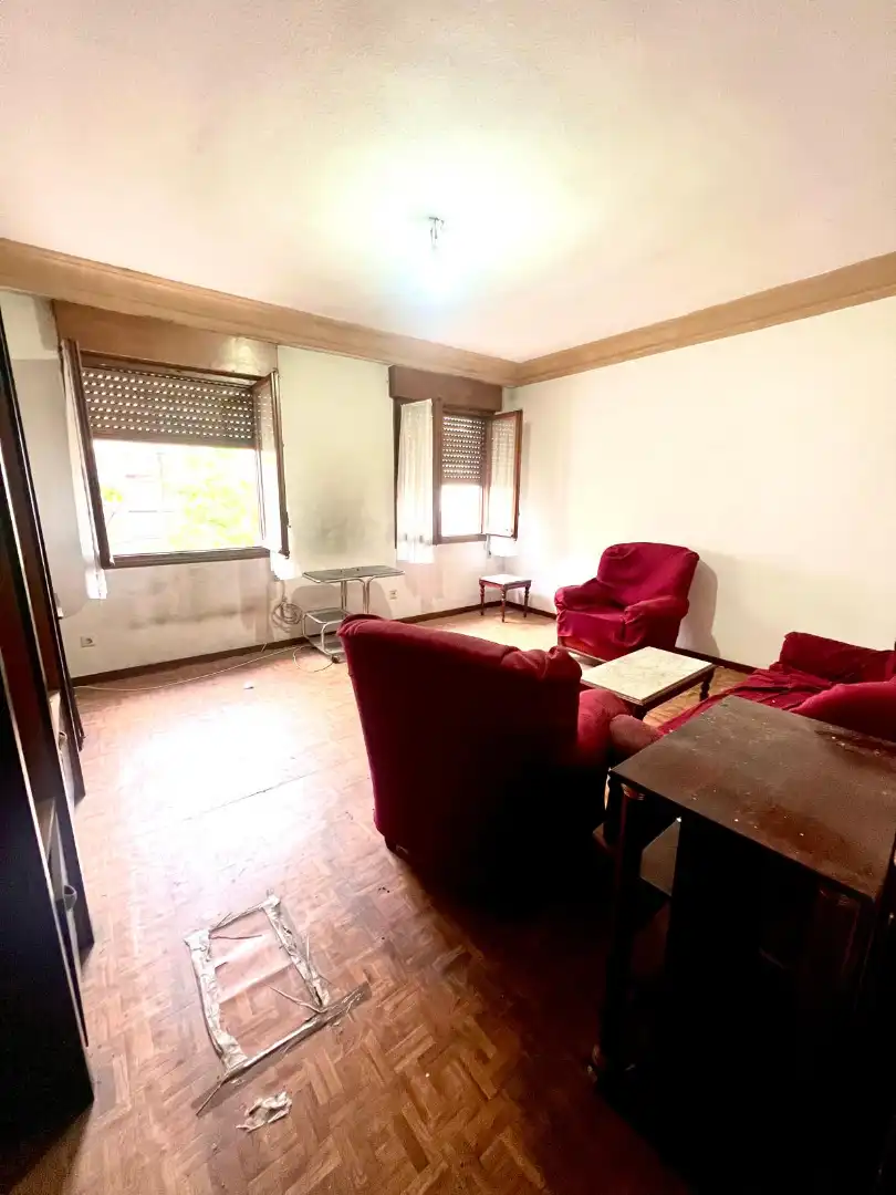 Sala d'estar de Pis en venda en Madrid amb Traster i Alarma