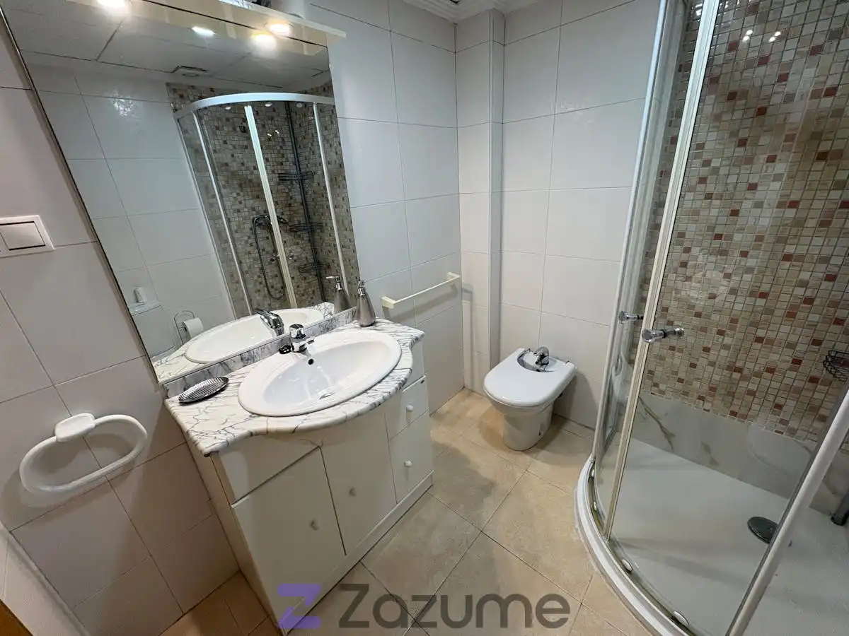 Bathroom of Flat for rent in Daya Nueva  with Air Conditioner, Heating and Terrace