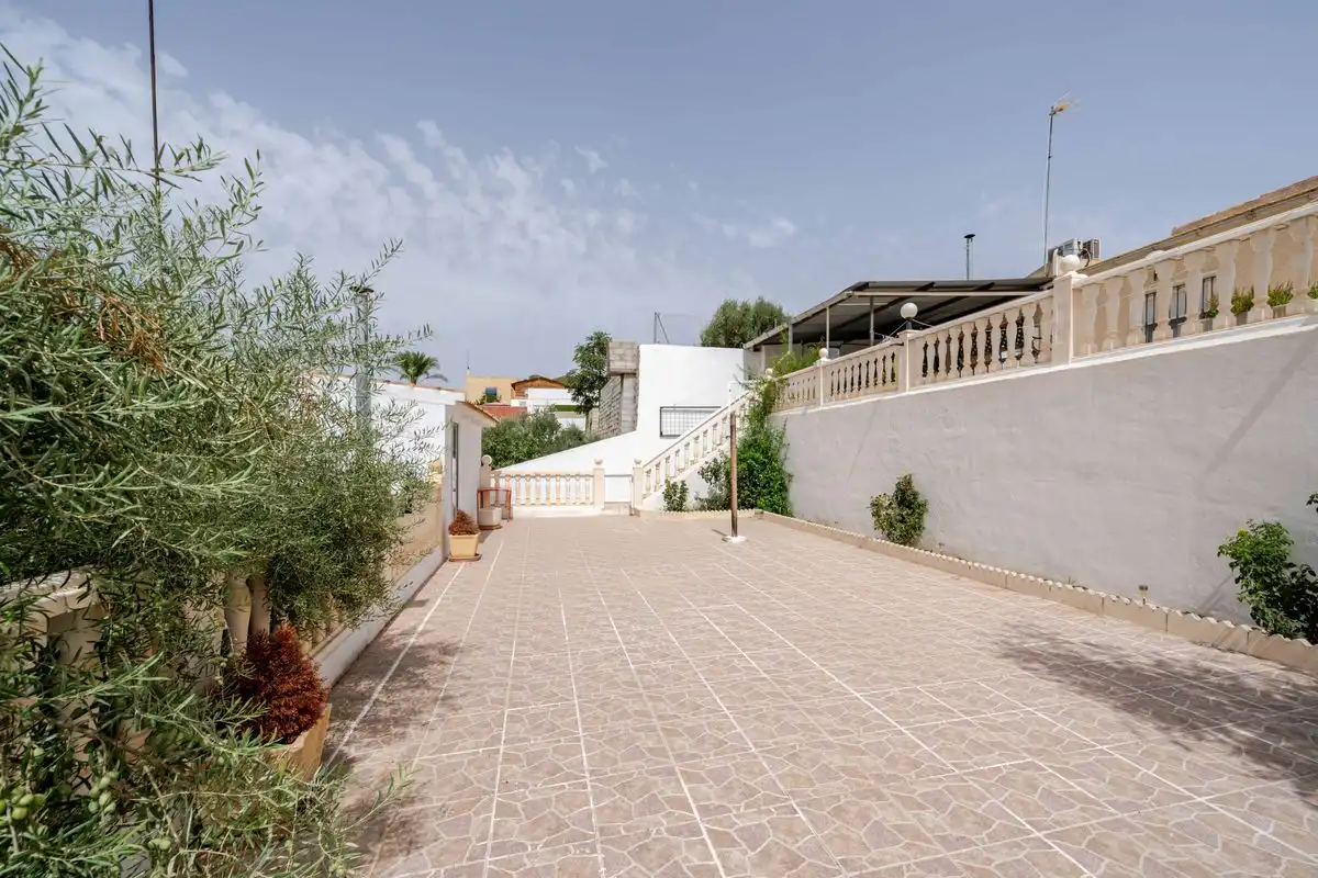 Terrace of Houses for sale in Albatera  with Air Conditioner, Heating and Private garden
