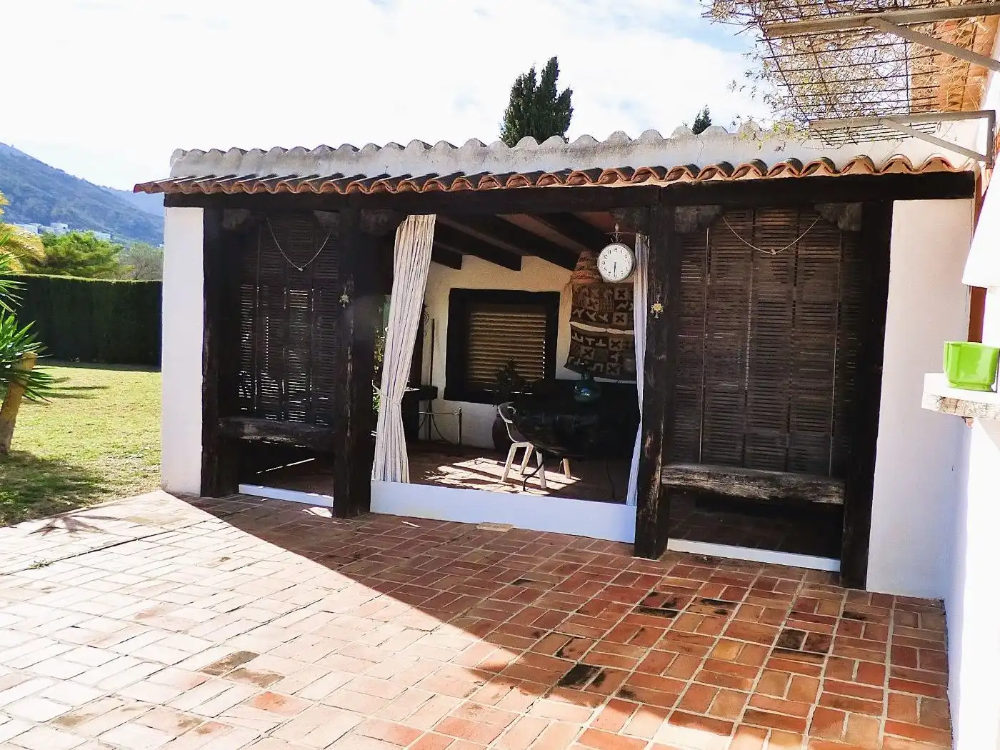 Casa rústica amb jardí en venda a Carrer Lago Aral 73, imagen 16
